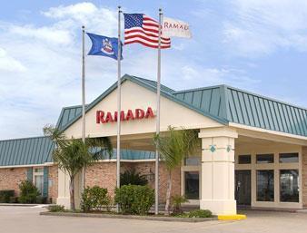 Hotel Ramada By Wyndham Houma Esterno foto